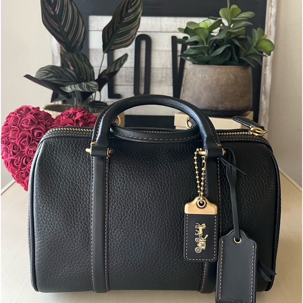 Like New Coach Ruby Satchel 25